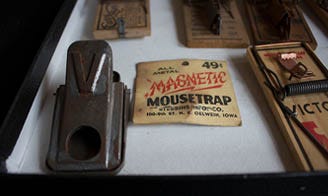 Vintage Victor Magnetitc Mouse Trap